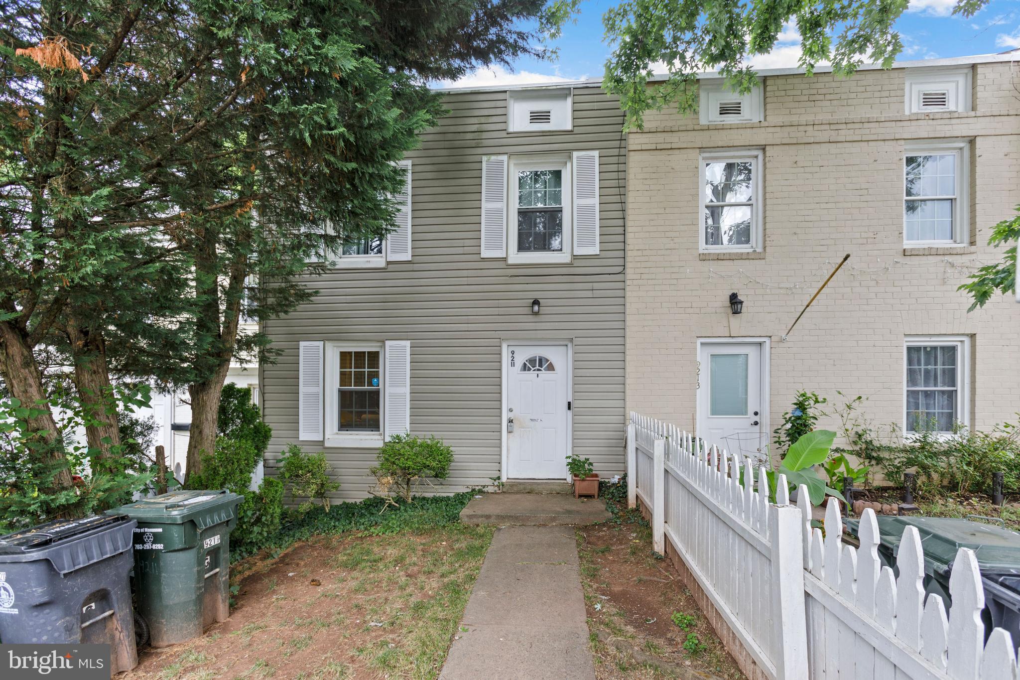 9211 Hood Road Manassas, VA 20110 - Photo 1 of 32 Gallery Image 1