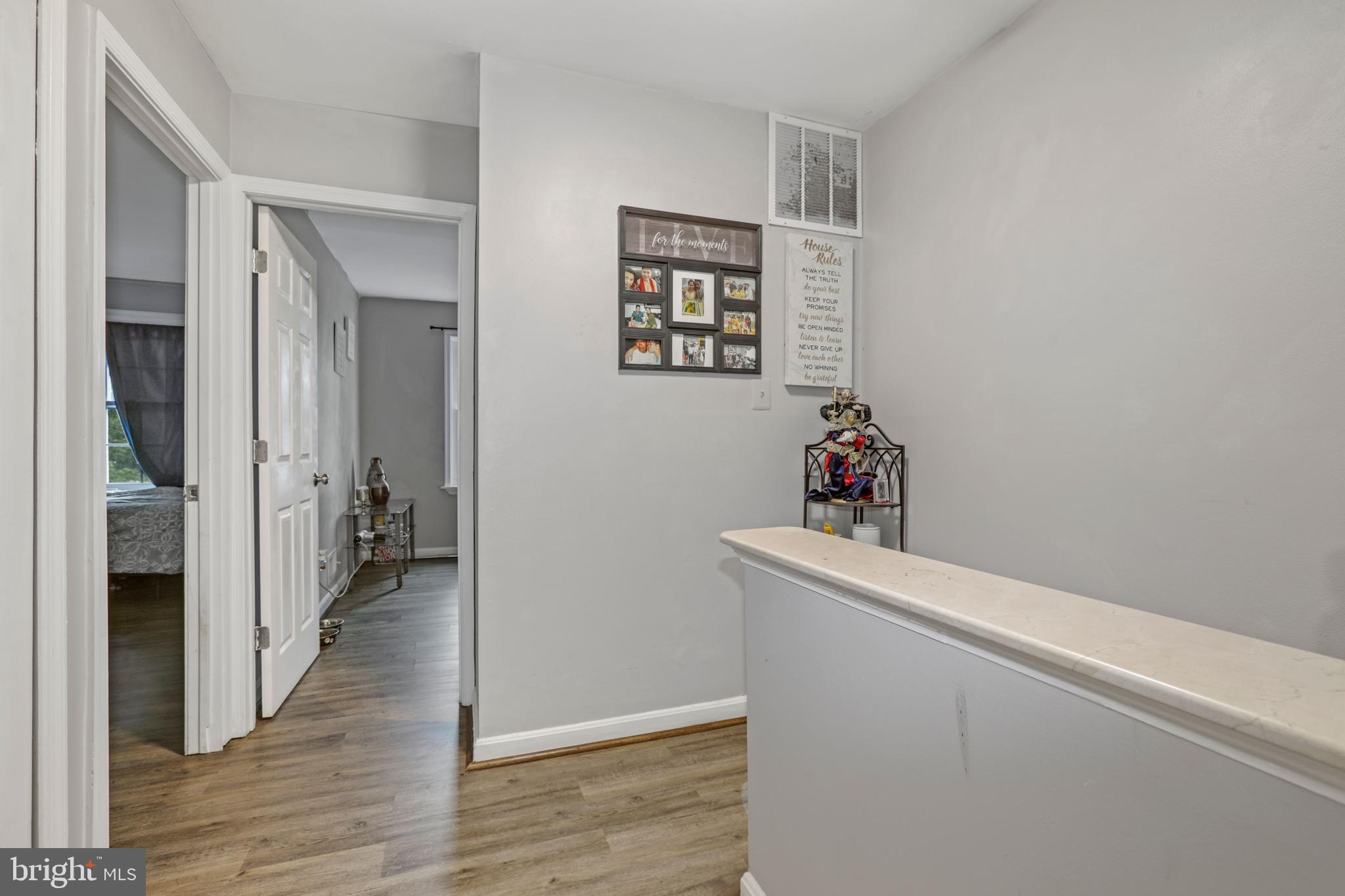 9211 Hood Road Manassas, VA 20110 - Photo 16 of 32 Gallery Image 16