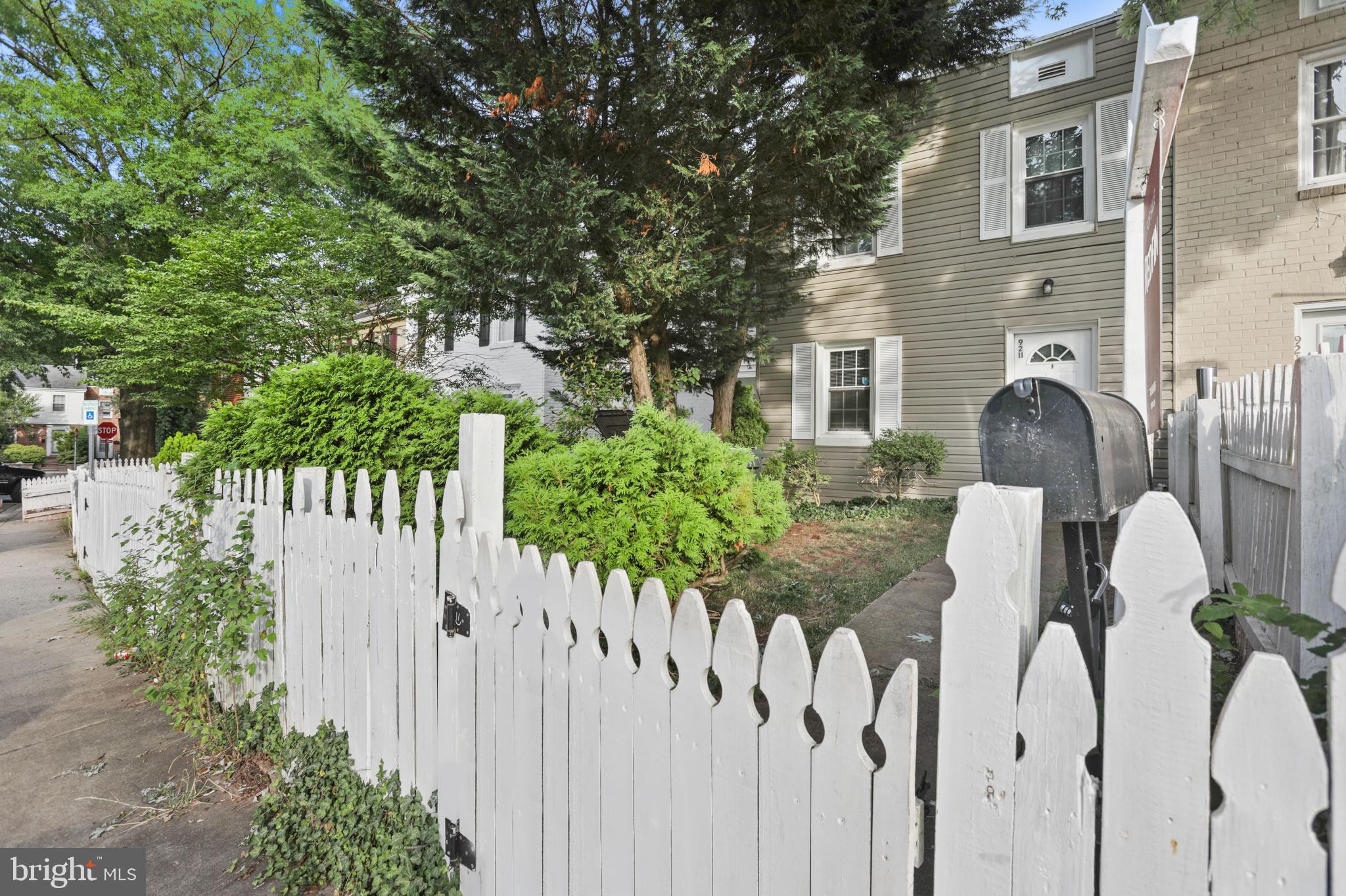9211 Hood Road Manassas, VA 20110 - Photo 29 of 32 Gallery Image 29