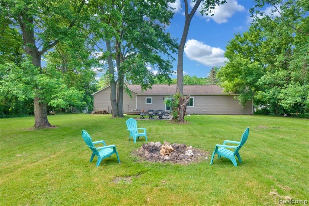 2930 Clarkston Road Lake Orion, MI 48362 - Photo 3 of 26 Gallery Image 3