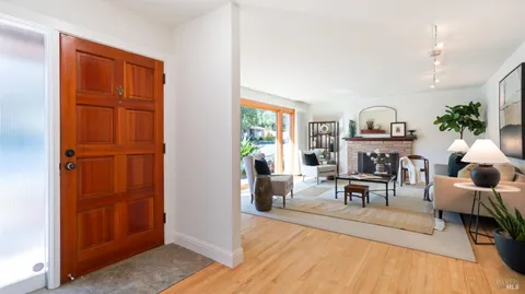 $1,600,000 | 118 Marinda Drive, Fairfax, CA 94930