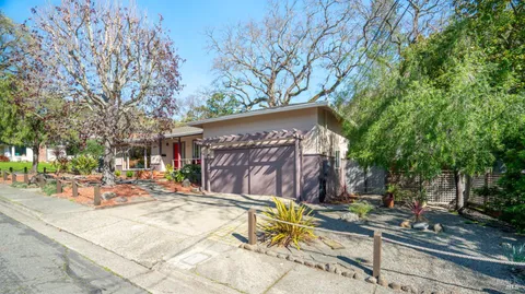 $1,600,000 | 118 Marinda Drive, Fairfax, CA 94930