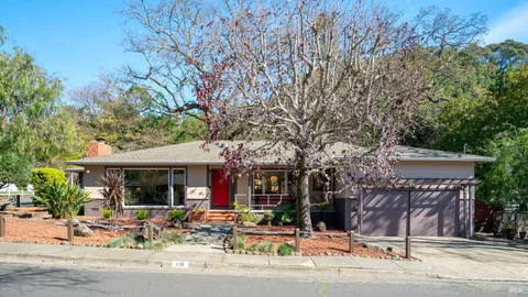 $1,600,000 | 118 Marinda Drive, Fairfax, CA 94930