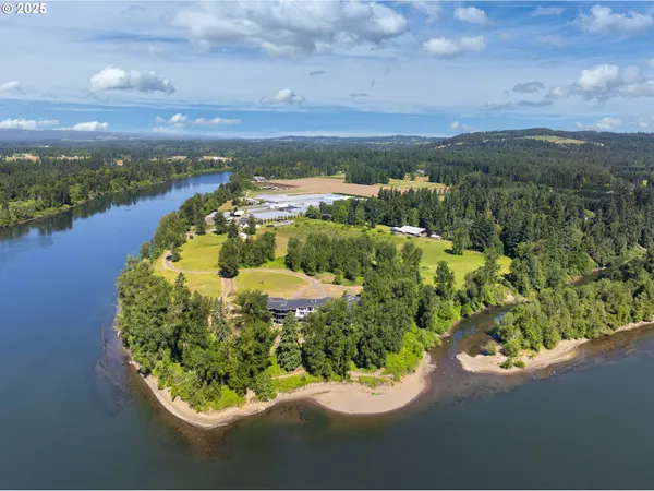 $5,550,000 | 32088 Southwest Peach Cove Road, West Linn, OR 97068
