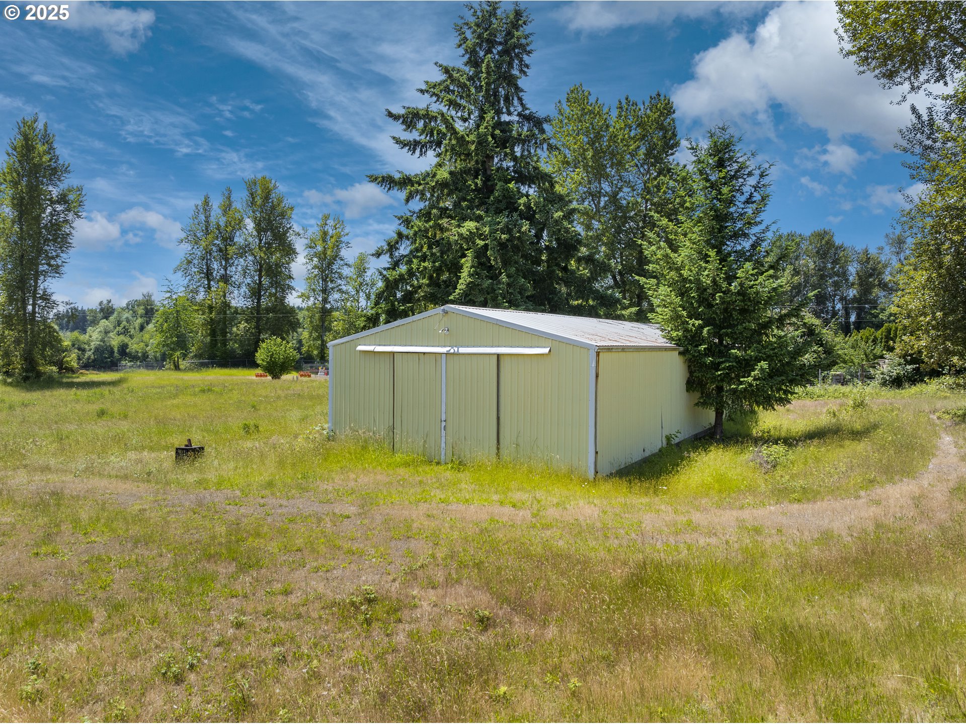 32088 Southwest Peach Cove Road West Linn, OR 97068 - Photo 23 of 24