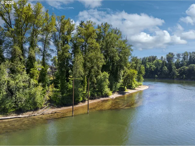 $5,550,000 | 32088 Southwest Peach Cove Road, West Linn, OR 97068
