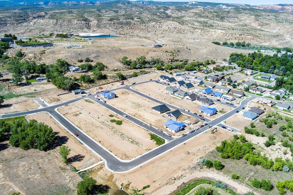 2633 B B 1/2 Road, Unit 12 Grand Junction, CO 81503 - Photo 5 of 11