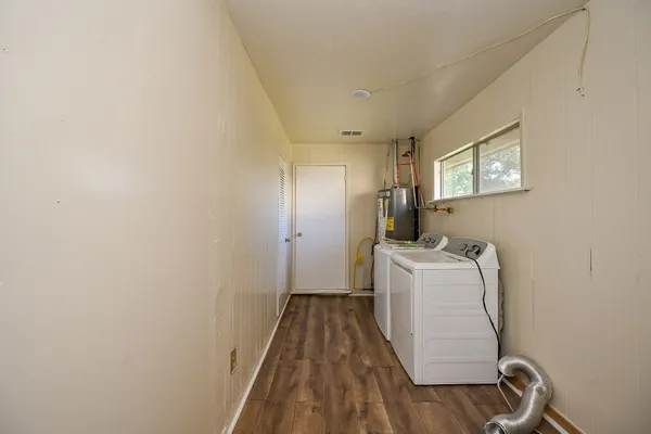 $1,895 | 10302 Woodwind Drive, Houston, TX 77025