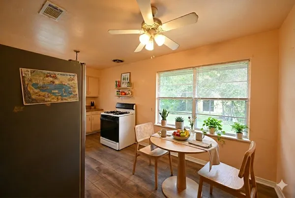 $1,895 | 10302 Woodwind Drive, Houston, TX 77025