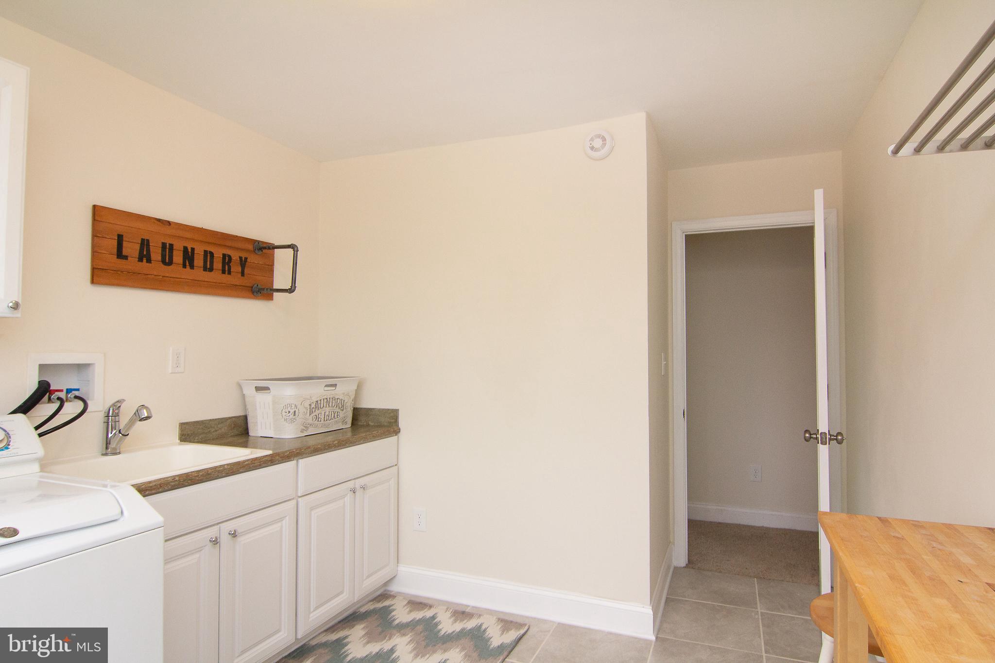 2323 Gillis Road Mount Airy, MD 21771 - Photo 25 of 31 2nd Floor Laundry