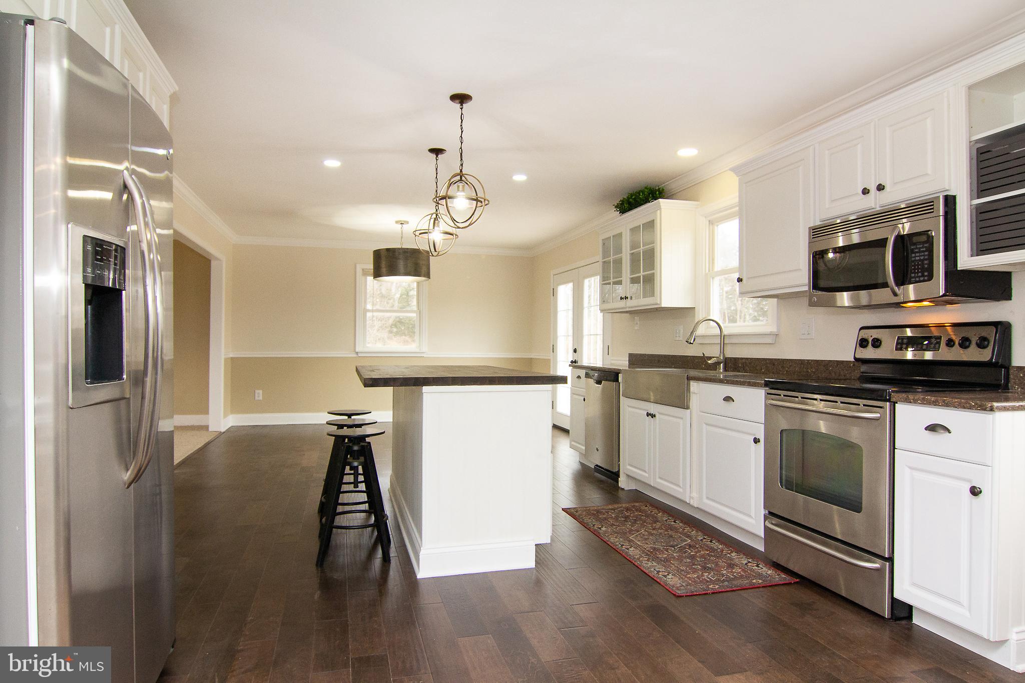 2323 Gillis Road Mount Airy, MD 21771 - Photo 5 of 31 Kitchen