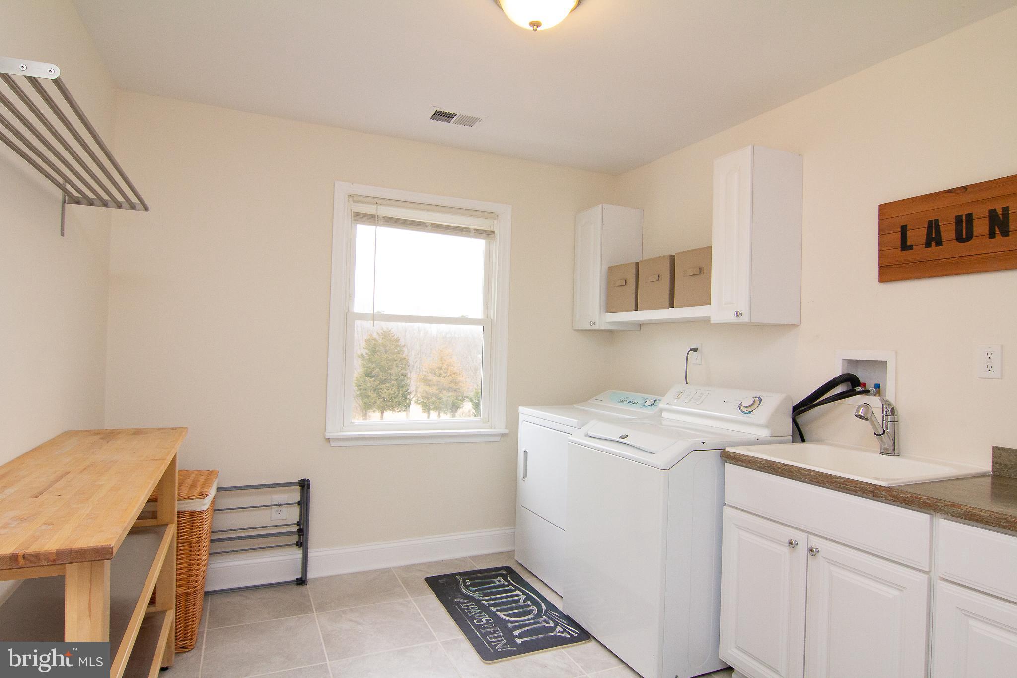 2323 Gillis Road Mount Airy, MD 21771 - Photo 7 of 31 2nd Floor Laundry