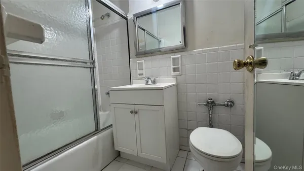 $409,000 | 142-05 Roosevelt Avenue, Unit 611 | Downtown Flushing