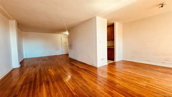 $409,000 | 142-05 Roosevelt Avenue, Unit 611 | Downtown Flushing