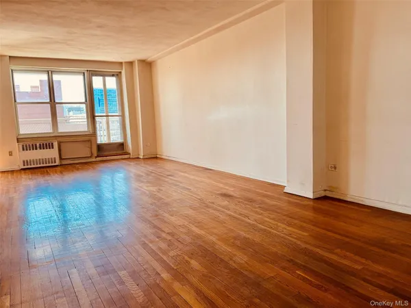 $409,000 | 142-05 Roosevelt Avenue, Unit 611 | Downtown Flushing