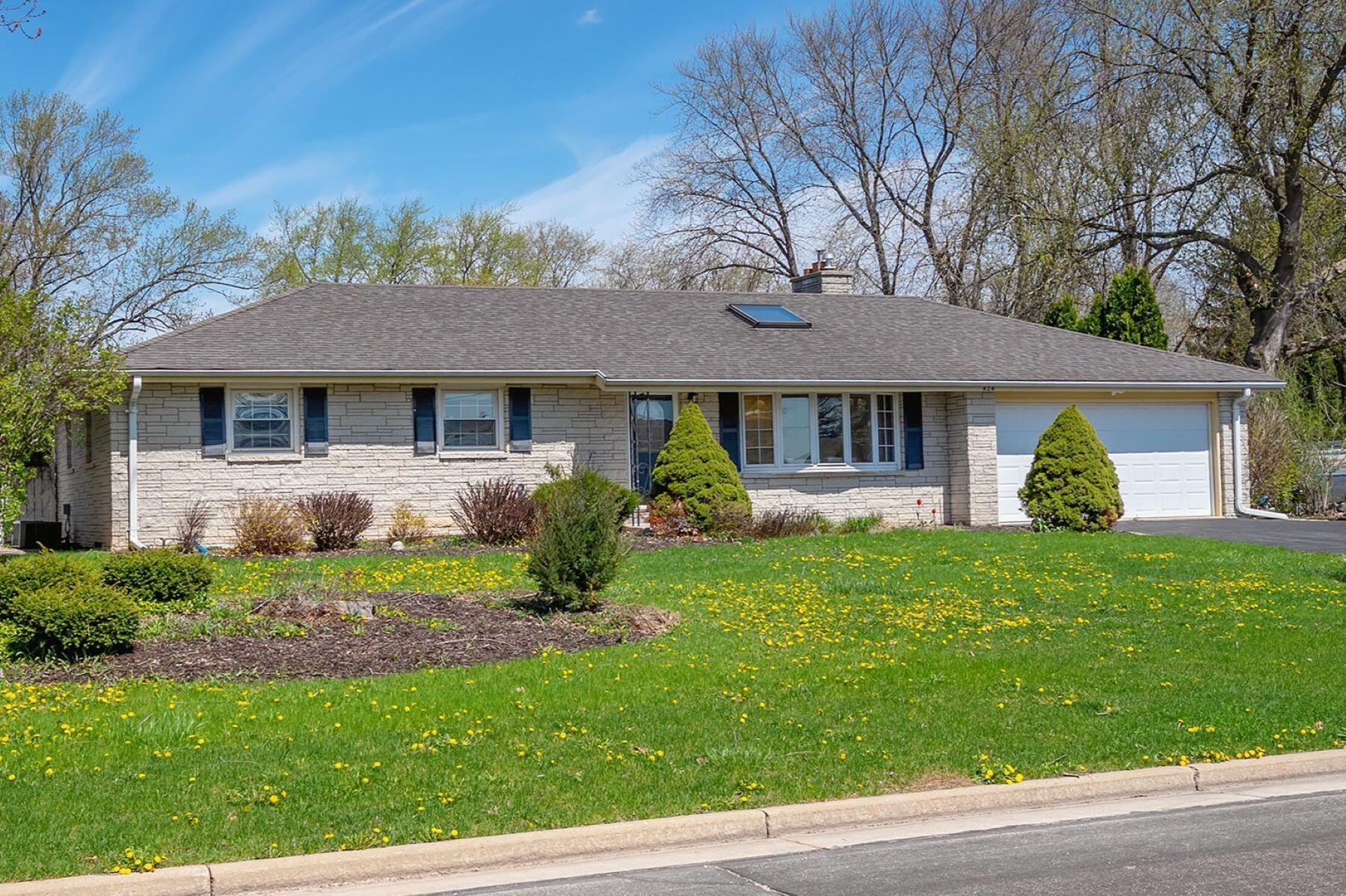 424 Andrews Street Mukwonago, WI 53149 - Photo 1 of 1 424 Andrews Street