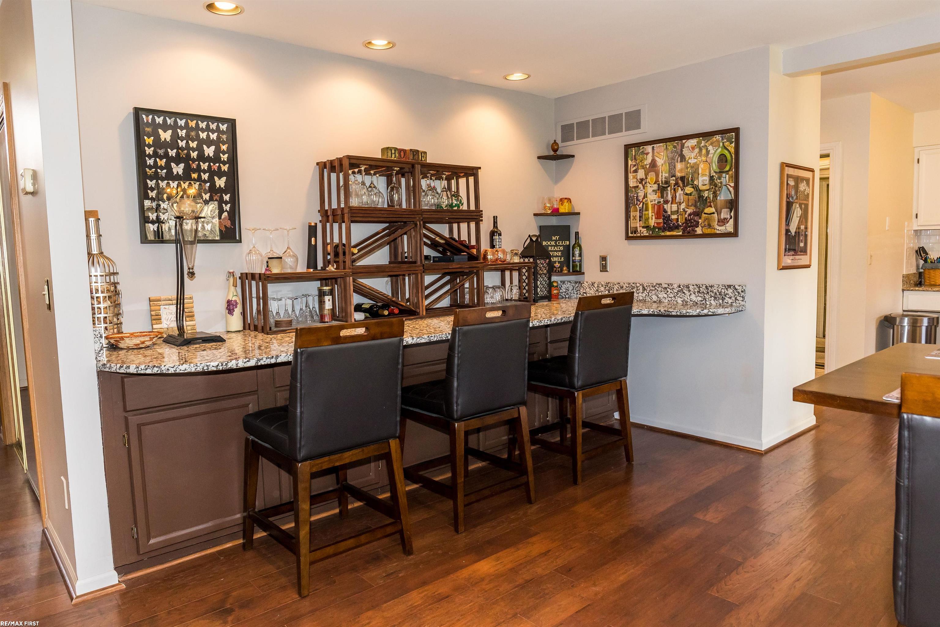2159 Rochelle Park Drive, Unit #69 BUILDING G Rochester Hills, MI 48309 - Photo 8 of 20