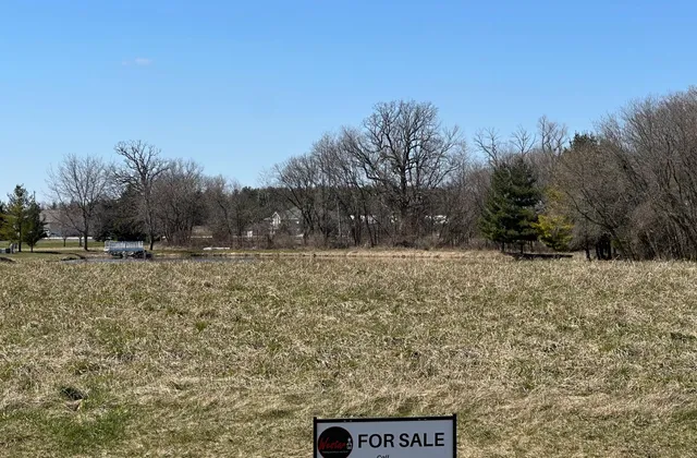 $124,999 | N979 Winds Way, Unit LT9, Oconomowoc, WI 53066