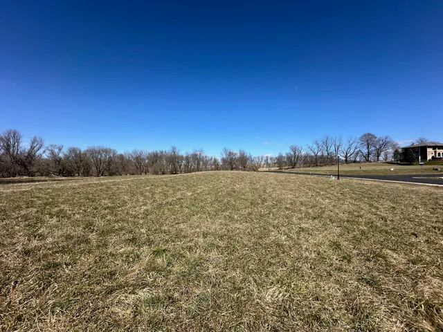 $124,999 | N979 Winds Way, Unit LT9, Oconomowoc, WI 53066