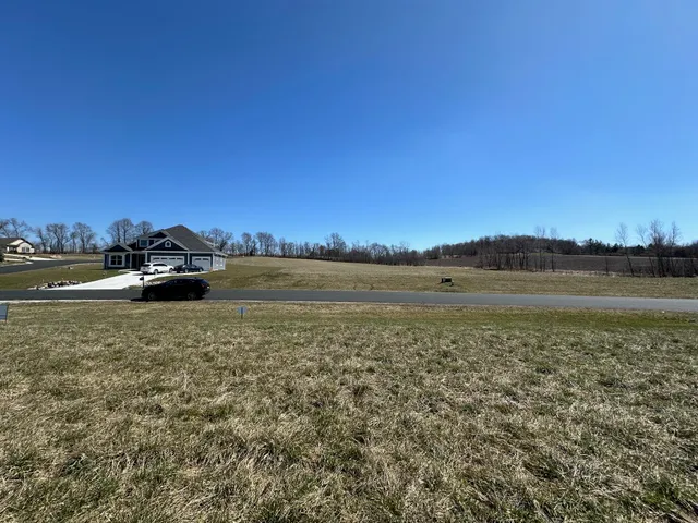 $124,999 | N979 Winds Way, Unit LT9, Oconomowoc, WI 53066