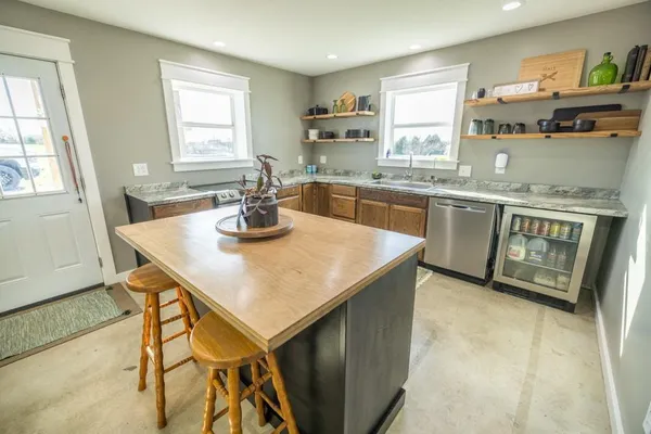 $495,000 | 1164 Northwest 271st Road, Mayview, MO 64071