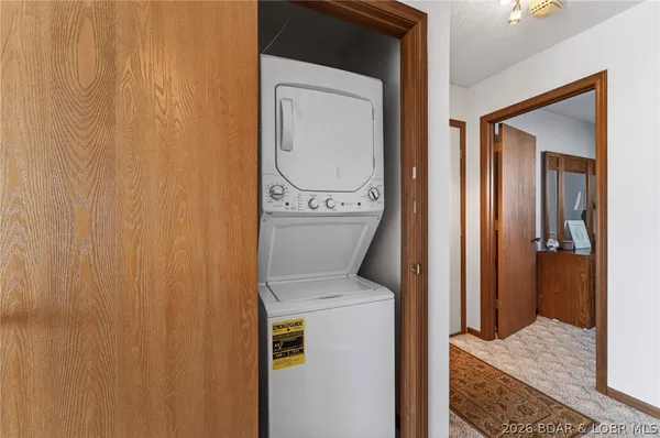 $184,500 | 291 Southwood Shores Place, Unit 3D, Lake Ozark, MO 65049