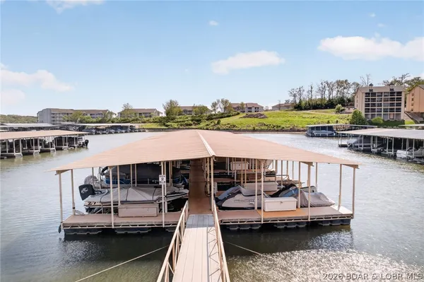 $184,500 | 291 Southwood Shores Place, Unit 3D, Lake Ozark, MO 65049