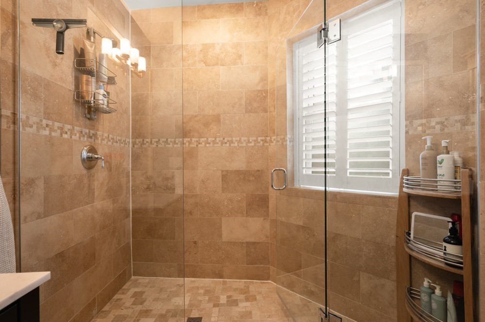 8 Colbourne Crescent, Unit 3 Brookline, MA 02445 - Photo 27 of 42