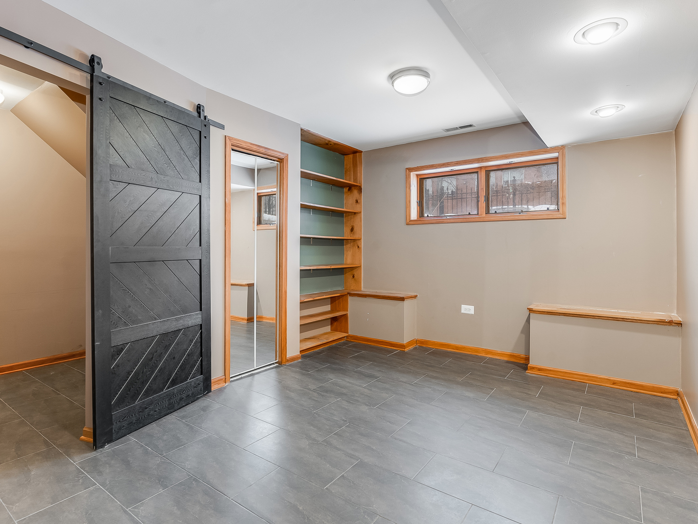 3219 North Richmond Street Chicago, IL 60618 - Photo 22 of 26