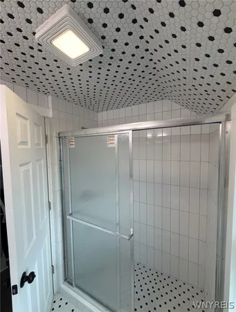 $284,900 | 783 Highland Avenue, Tonawanda, NY 14223