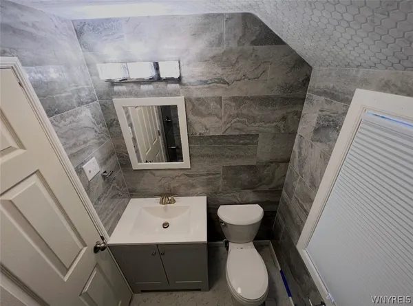 $284,900 | 783 Highland Avenue, Tonawanda, NY 14223