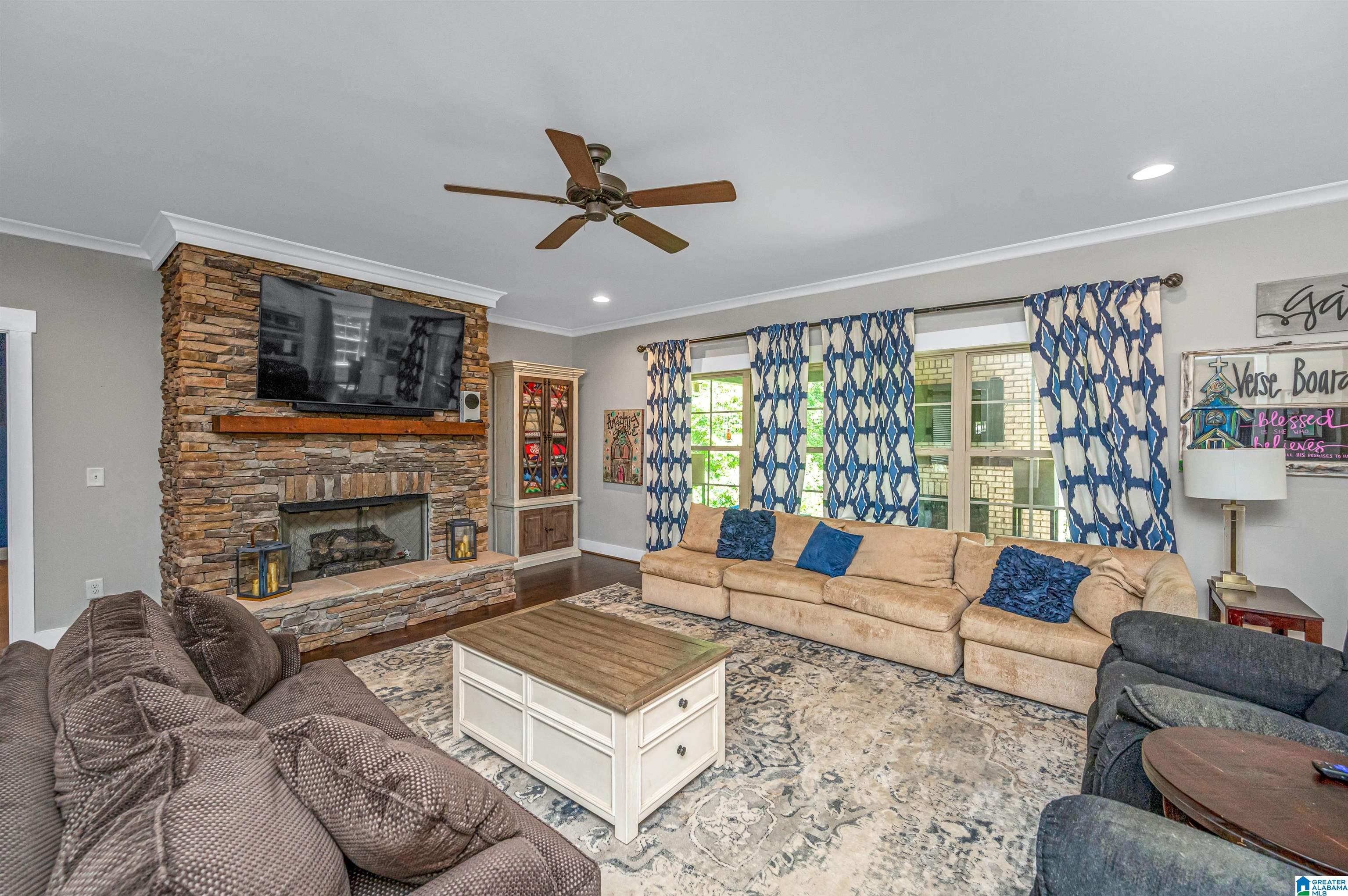 904 Long Street Helena, AL 35080 - Photo 5 of 48