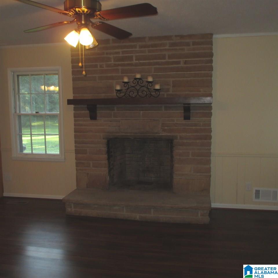 220 20th Street Oneonta, AL 35121 - Photo 4 of 20