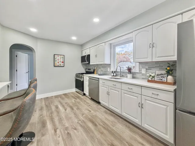 $729,900 | 39 Pine Avenue, Freehold, NJ 07728