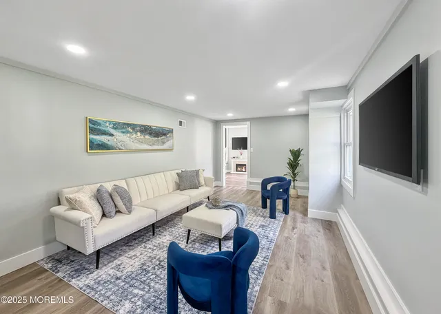 $729,900 | 39 Pine Avenue, Freehold, NJ 07728