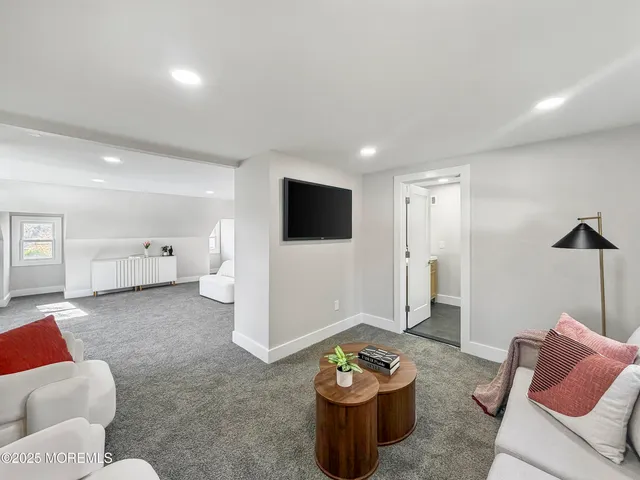 $729,900 | 39 Pine Avenue, Freehold, NJ 07728