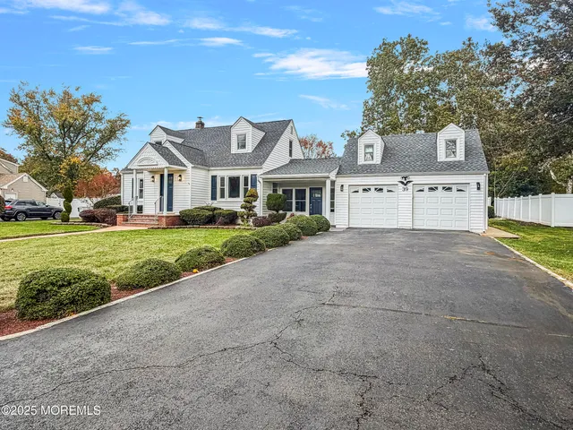 $729,900 | 39 Pine Avenue, Freehold, NJ 07728