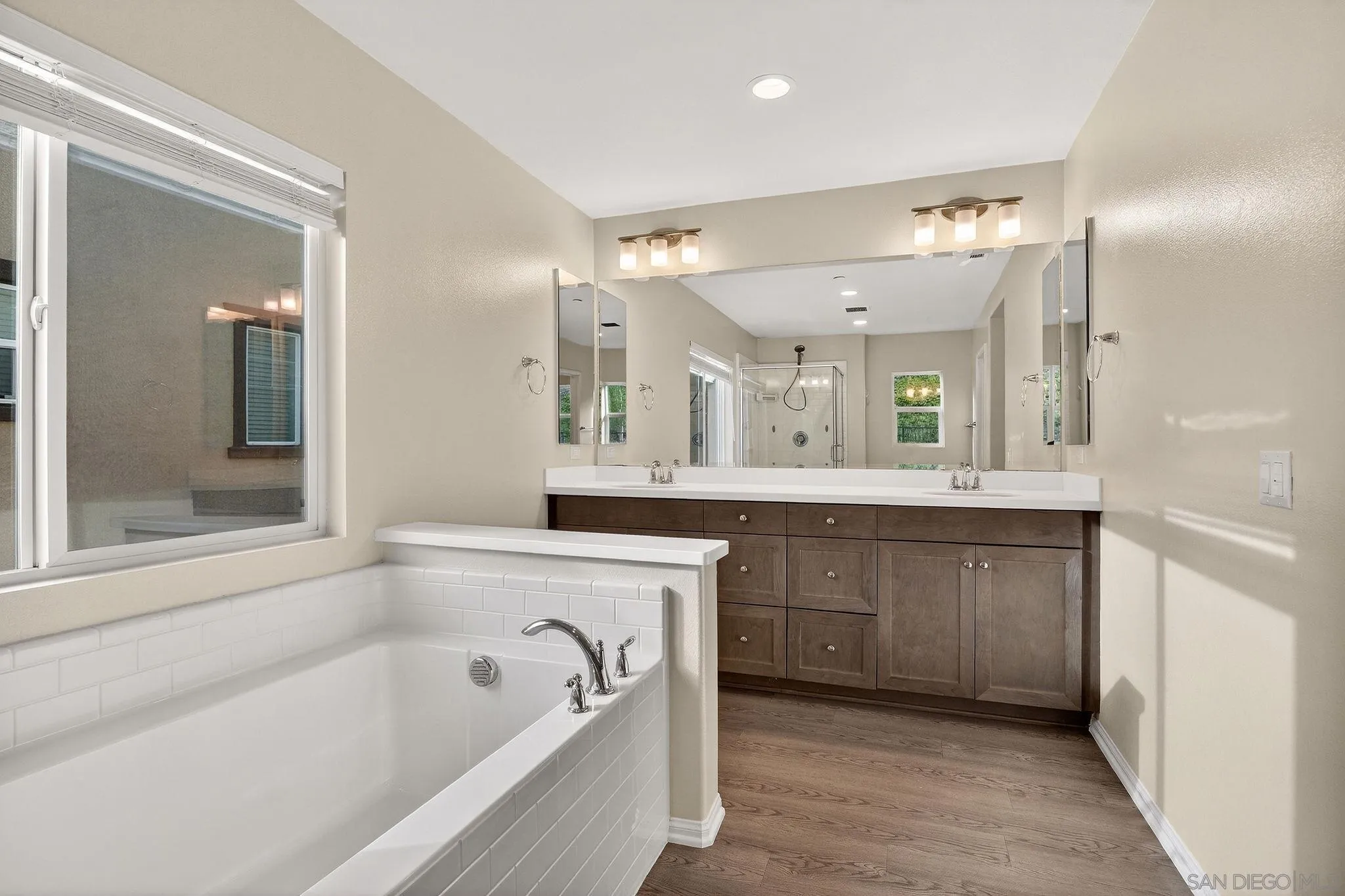 35875 Esperia Way Fallbrook, CA 92028 - Photo 17 of 31