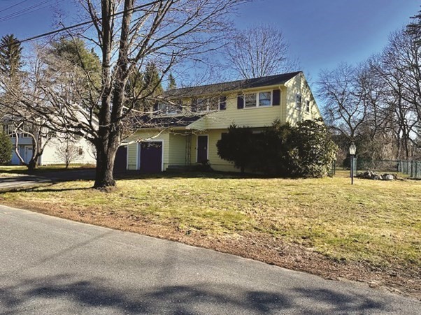 3 Brooks Road Wayland, MA 01778 - Photo 5 of 21 Gallery Image 5