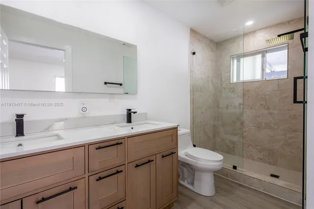 $3,750 | 6371 Scott Street, Hollywood, FL 33024