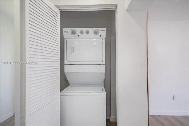 $3,750 | 6371 Scott Street, Hollywood, FL 33024