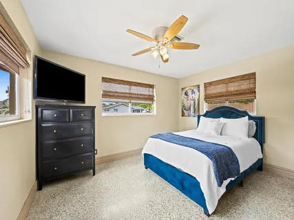 $699,000 | 5960 Southwest 13th Street, Plantation, FL 33317
