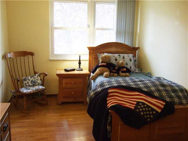 2432 Merbrook Road Columbus, OH 43235 - Photo 12 of 18 Gallery Image 12