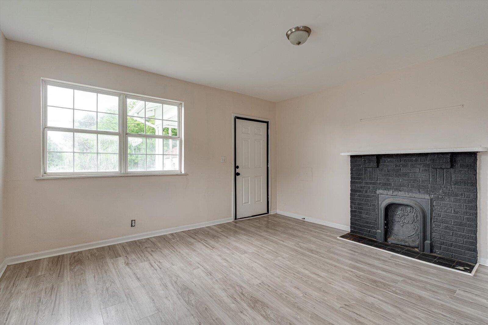 604 Dodson Avenue Chattanooga, TN 37404 - Photo 6 of 21 06-604 Dodds Ave-6