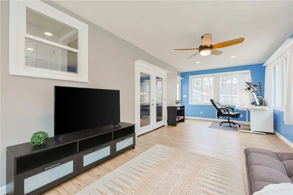 $525,000 | 40 Forestdale Drive, Cumberland, RI 02864