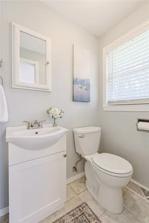 $525,000 | 40 Forestdale Drive, Cumberland, RI 02864