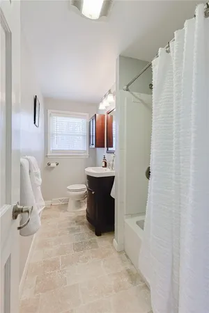 $525,000 | 40 Forestdale Drive, Cumberland, RI 02864