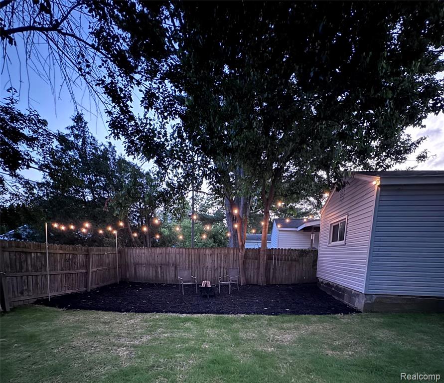 2231 Harvard Road Berkley, MI 48072 - Photo 28 of 28