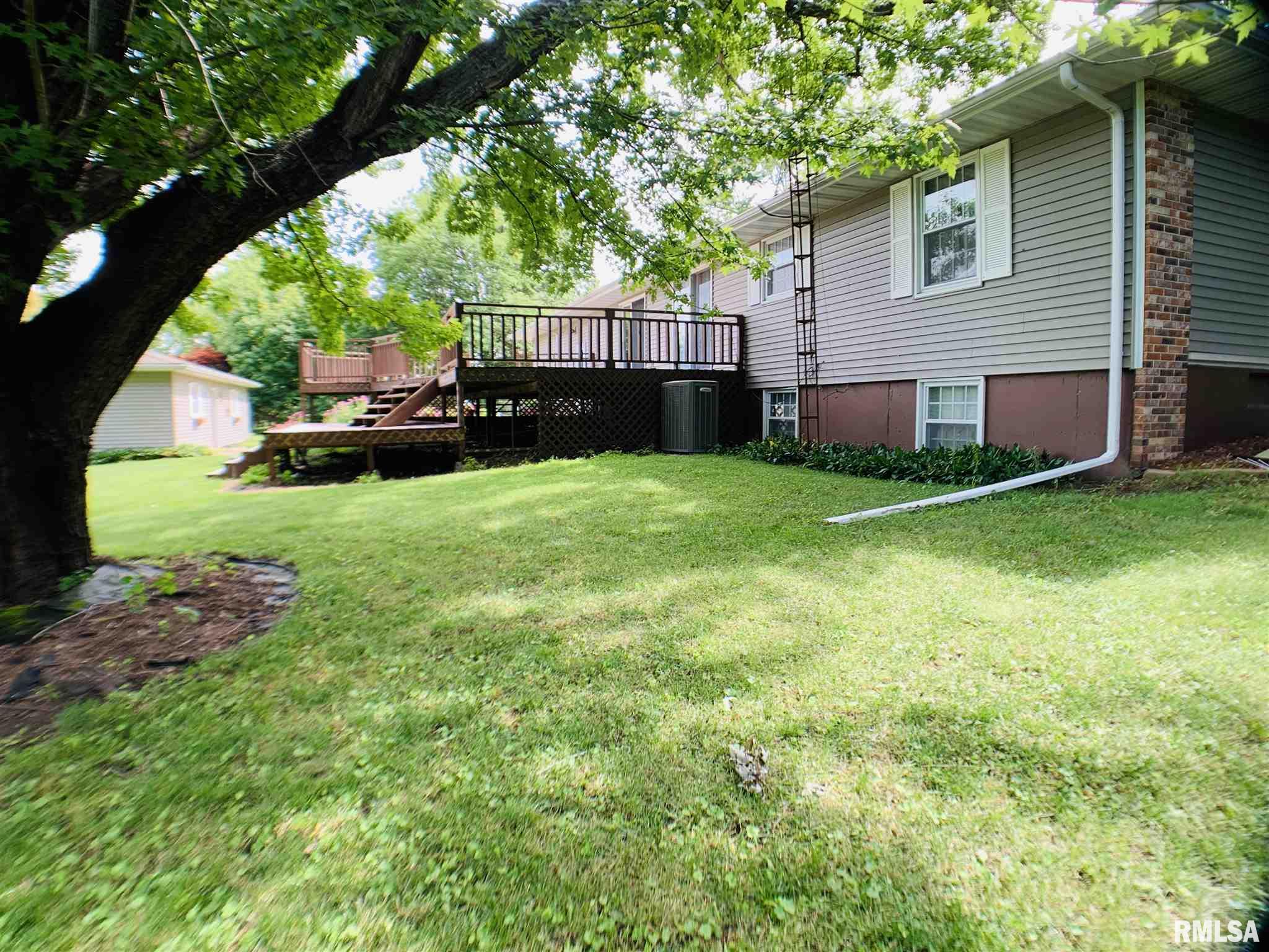 29 Prairie Road Macomb, IL 61455 - Photo 3 of 30 Gallery Image 3