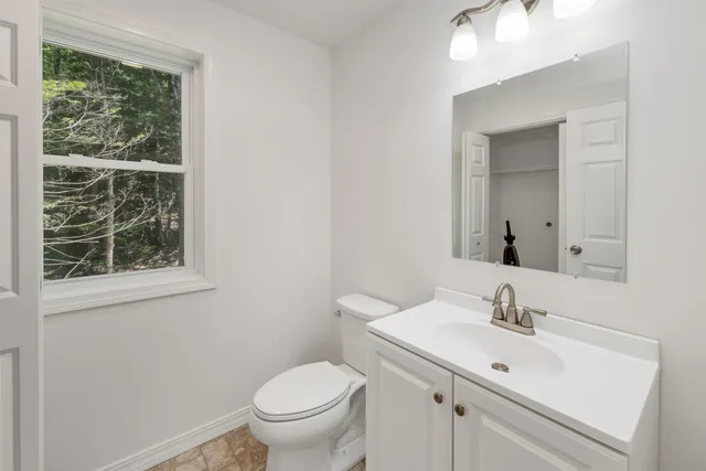 $479,900 | 128 Onset Road, Bennington, NH 03442